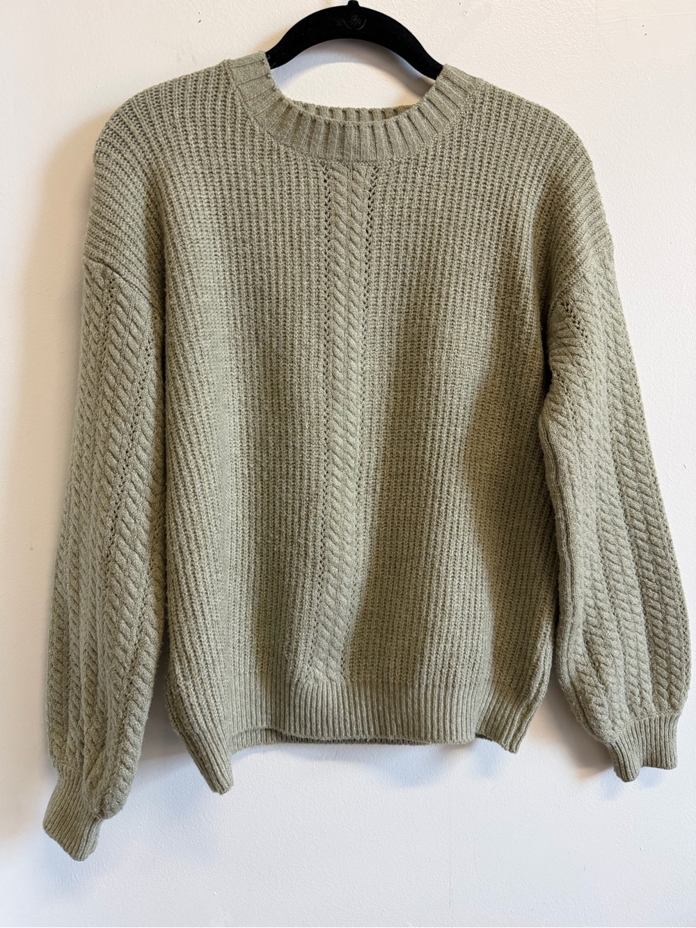 Tahari Sage Green Cable Knit Balloon Sleeve Sweater Small - Picture 2 of 9
